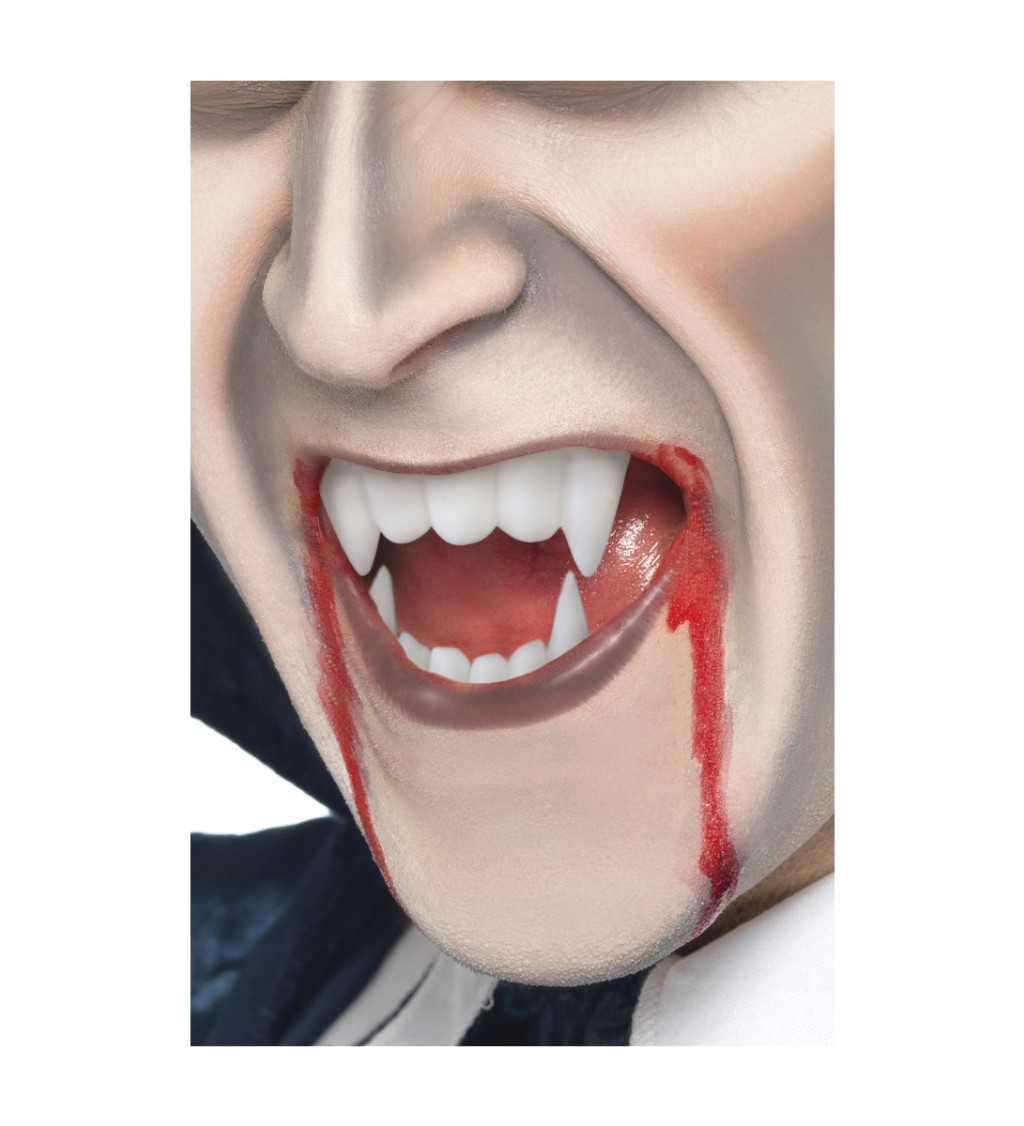 Upíří zuby - krev