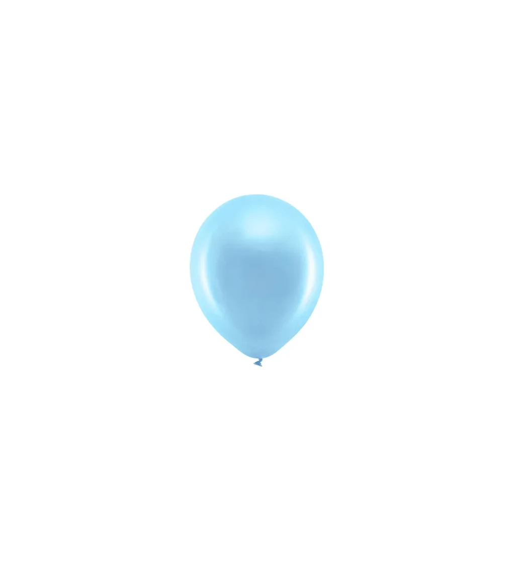 Metalické světle modré balónky