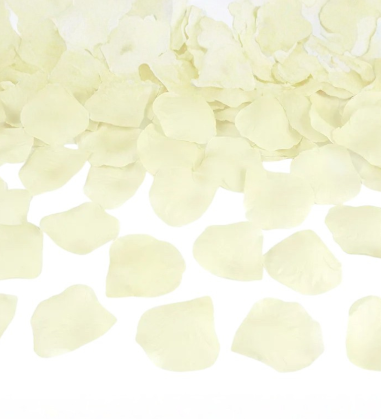 Okvětní lístky krémové